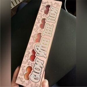 P.Louise glow with the flow cream blush